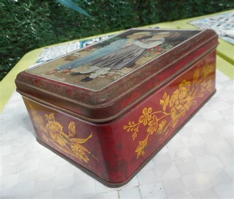 Boîte métallique ancienne de sucre d'orge