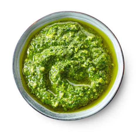 Bol de pesto frais