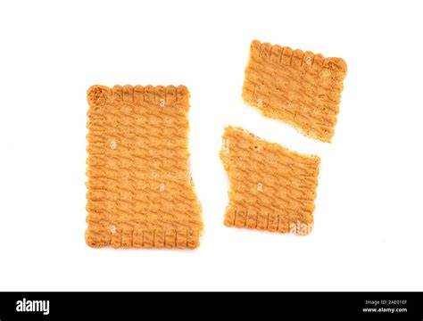 Illustration montrant une base biscuit écrasé et son mélange beurre-arômes