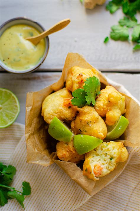 Ingrédients frais pour les accras de crevettes