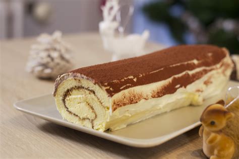 Dessert tiramisu roulé