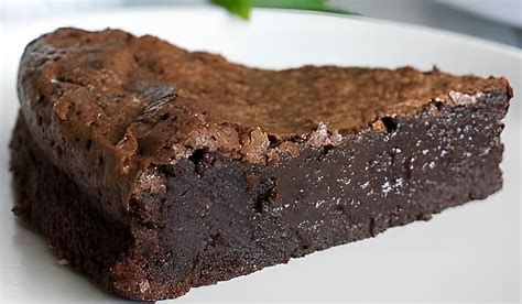 fondant au chocolat sorti du four