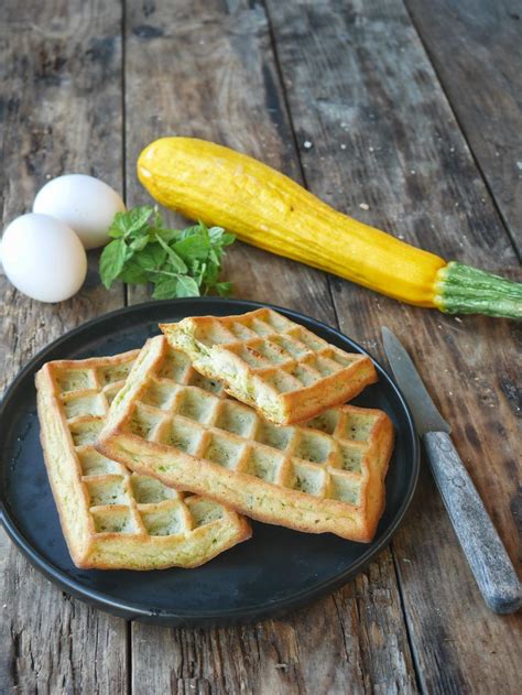 Gaufres aux courgettes dorées sorties du four