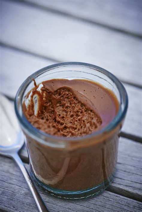 Mousse au chocolat aérienne