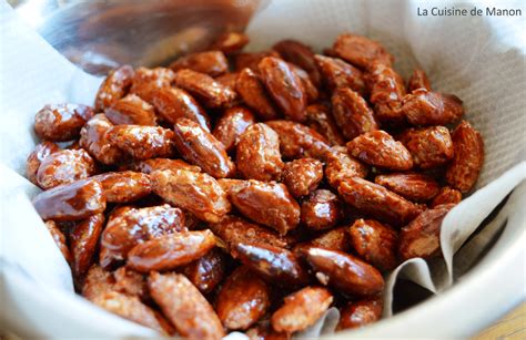 Amandes caramélisées pour la décoration