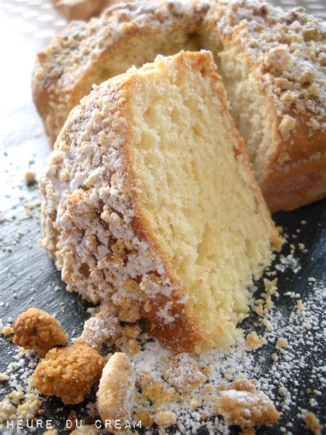 image de brioche moelleuse au streusel (brioche avec crumble cannelle)