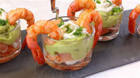 verrines crevettes avocado sauce cocktail