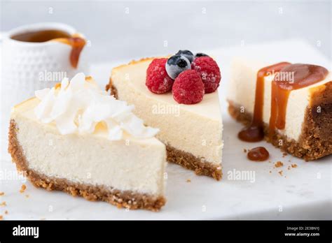 Diverses garnitures pour cheesecake