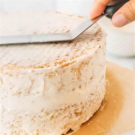 crumb coat sur un layer cake