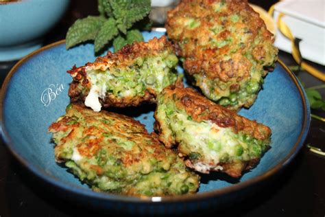 Croquettes aux petits pois dorées à la poêle