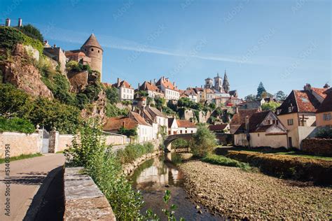 Vue panoramique du village médiéval de Provins