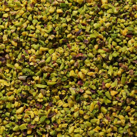 Pistaches concassées pour garnir un dessert