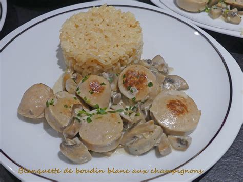 Des rondelles de boudin blanc poêlées avec des oignons