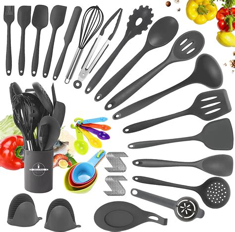 Ustensile de cuisine en silicone pour cuisson d'œufs pochés