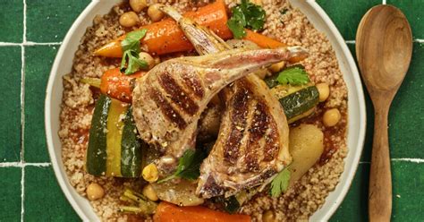 Ingrédients d'un couscous à l'agneau