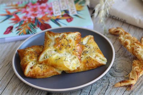 Assortiment de feuilletés au jambon et fromage
