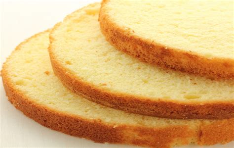 Gâteau génoise décoré