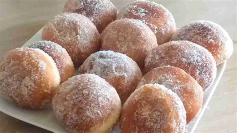 Pâte à beignet prête à être travaillée