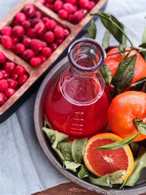 Sirop de canneberge en préparation