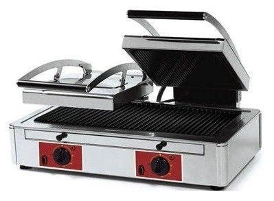 Appareil à croque-monsieur professionnel ouvert