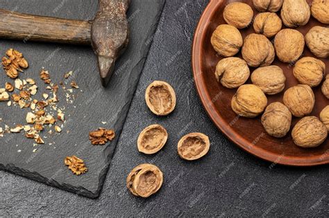 Noix de pécan entières et concassées