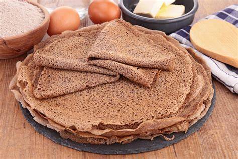 Infographie: Schéma de cuisson des galettes de sarrasin et de leurs garnitures sans gluten