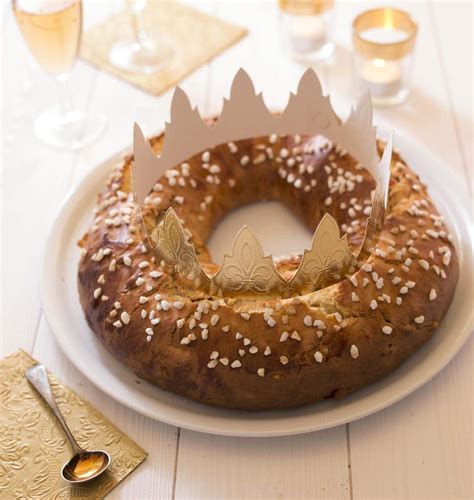 couronne de rois brioche illustration