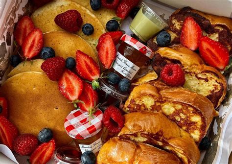 illustration de pancakes et bentos