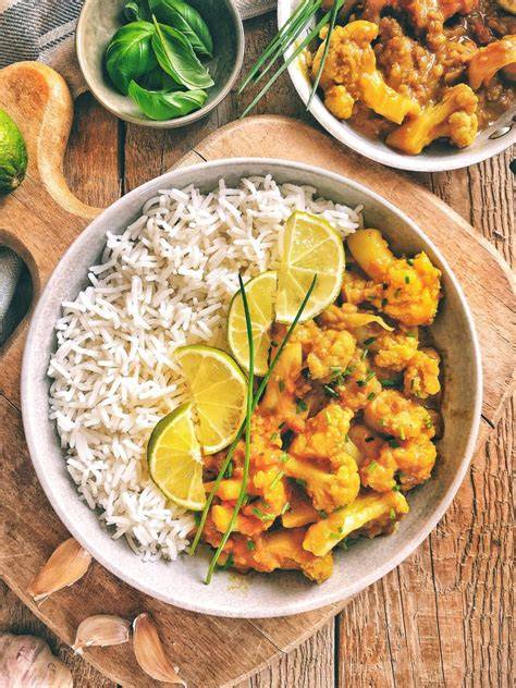 Carte culinaire: associer riz basmati et curry de chou-fleur