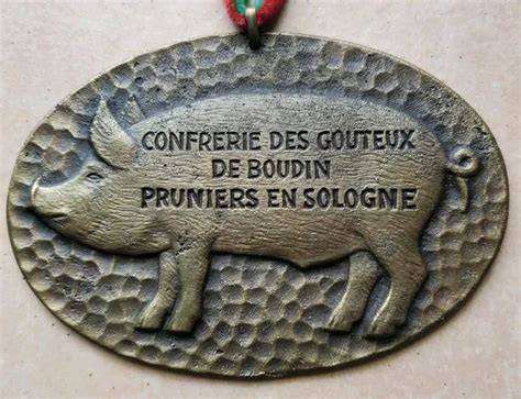 Infographie: Histoire de la Confrérie des Goûteux de Boudin de Pruniers-en-Sologne
