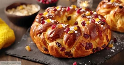 image de brioche challah et fruits pour brunch