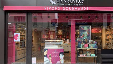 image de vitrines De Neuville élégantes