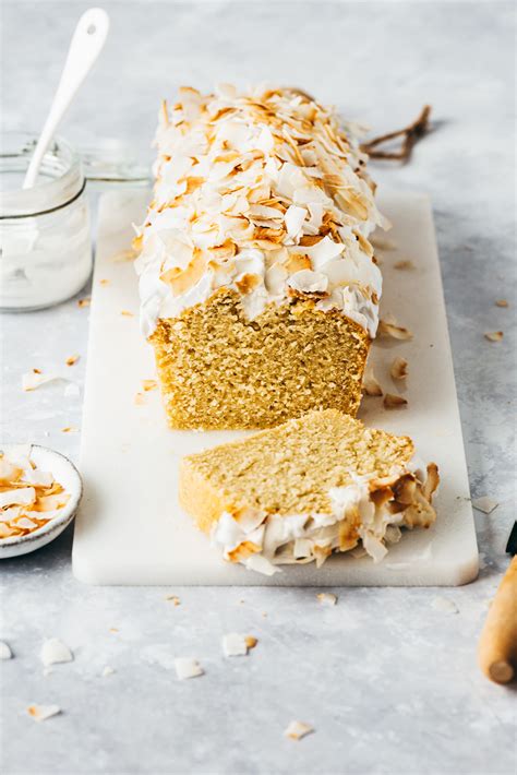 Schéma: progression de la préparation du cake noix de coco et glaçage