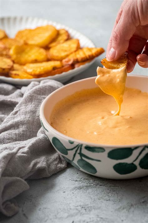 Cheddar fondu avec bière et moutarde