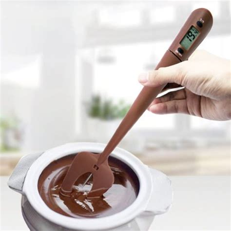 Kit de chocolaterie avec thermomètre, spatule, chocolat en pistoles et feuilles guitare