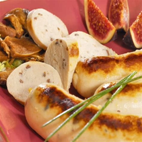 Image d’ensemble des ingrédients: boudin blanc, haricots blancs, brocoli et crème fraîche
