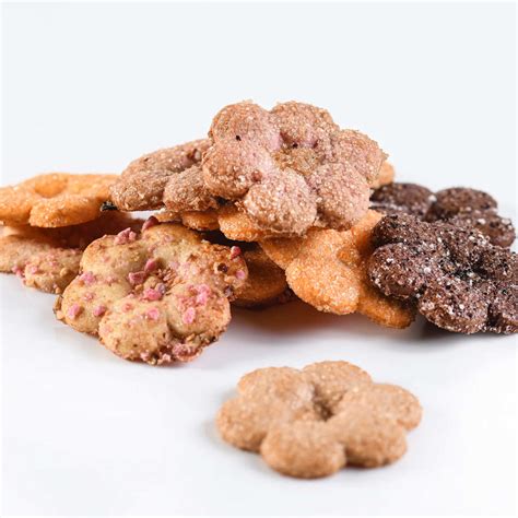 Assortiment de biscuits bio aux différentes saveurs