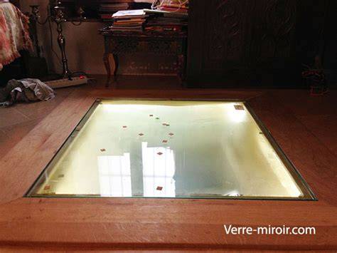 Sol en verre tri-feuilleté éclairant l’intérieur