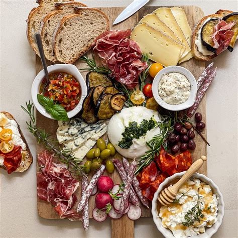 pain italien antipasti planche