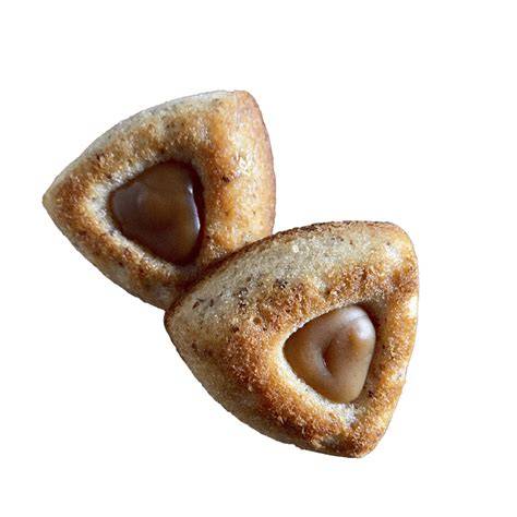 illustration de financiers traditionnels et cœur caramel