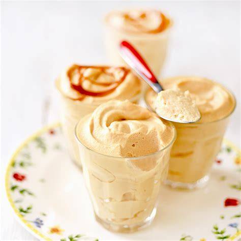 Schéma de la mousse au caramel et de la crème anglaise