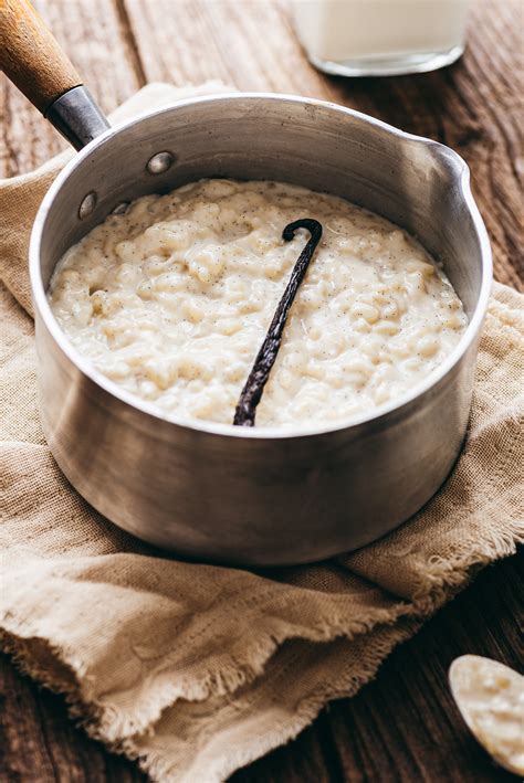Riz au lait dans une casserole