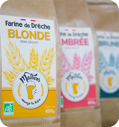 Comparaison visuelle de farine de drêche blonde, ambrée et brune