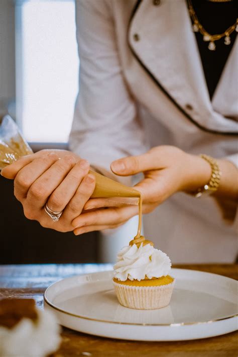 Création de pâtisserie artistique