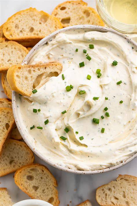 https://example.com/images/boursin-sauce.jpg