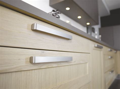 Exemple de poignées de meubles de cuisine