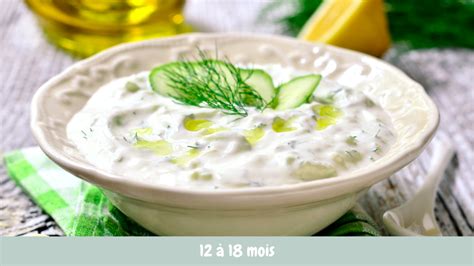 Infographie: Principaux ingrédients et proportions d'une sauce grecque au concombre