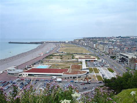 Vitrine de la Maison Divernet à Dieppe