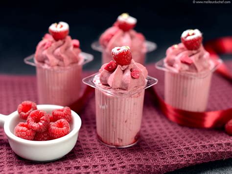 Verrines de mousse framboise