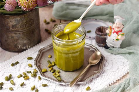 Schéma: étape de préparation de la pâte de pistache maison